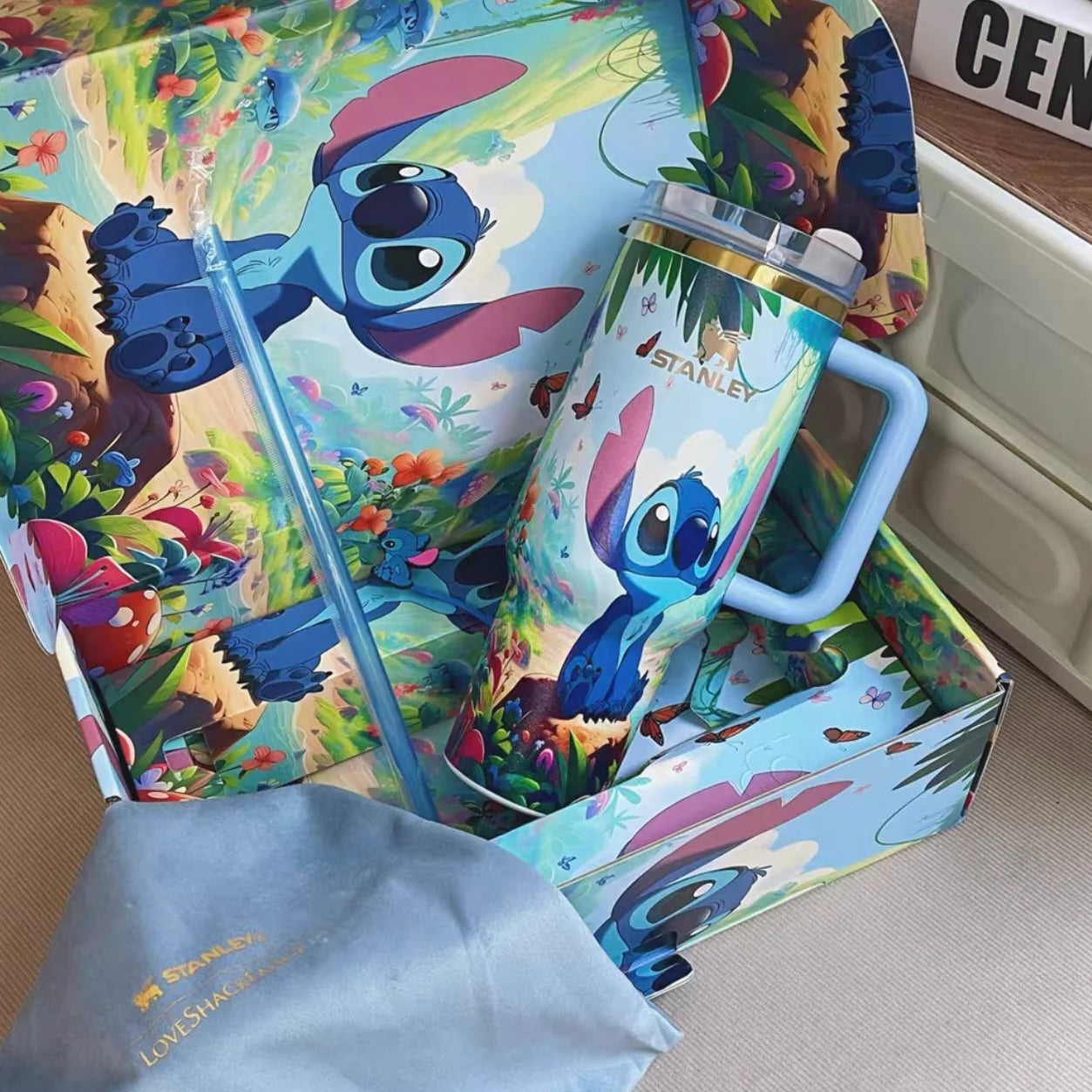 Stitch Limited Edition In-Car Insulated Cup 40 OZ with Premium Gift Box🔥🔥Free shipping by✈️✈️