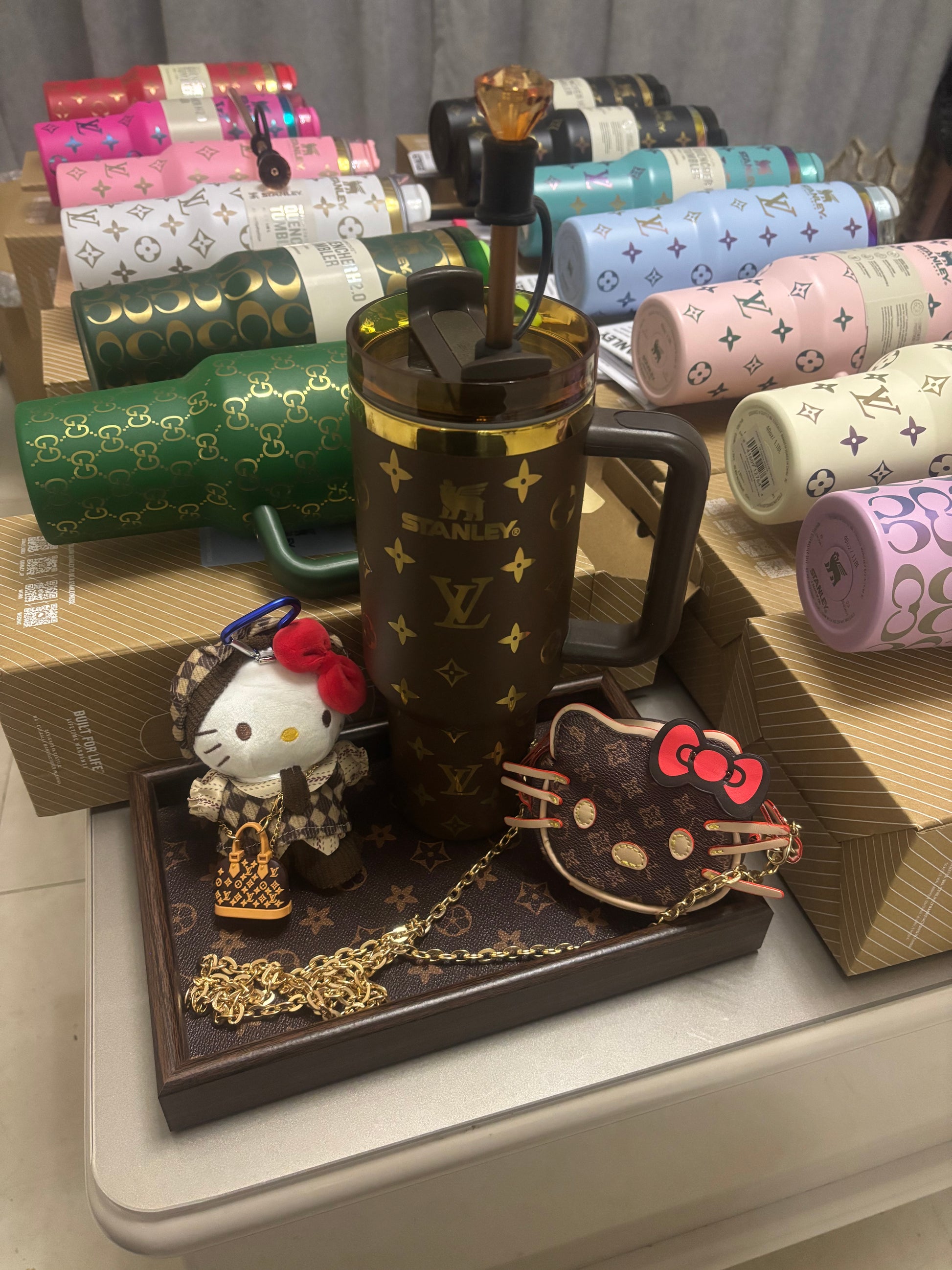 Chic Dreams Designer Gift Set ๐