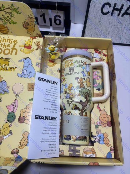 Winnie the pooh Limited Edition In-Car Insulated Cup 40 OZ with Premium Gift Box(include straw and topper) Free shipping by✈️✈️