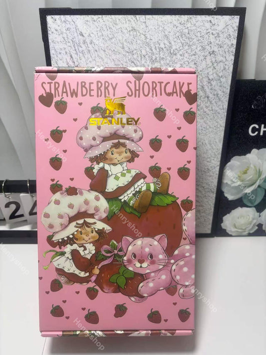 Strawberry Shortcake Designer 40oz Cup, Laser Engraved Gift Box with Straw Topper
