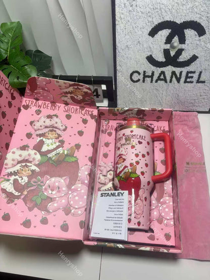 Strawberry Shortcake Designer 40oz Cup, Laser Engraved Gift Box with Straw Topper