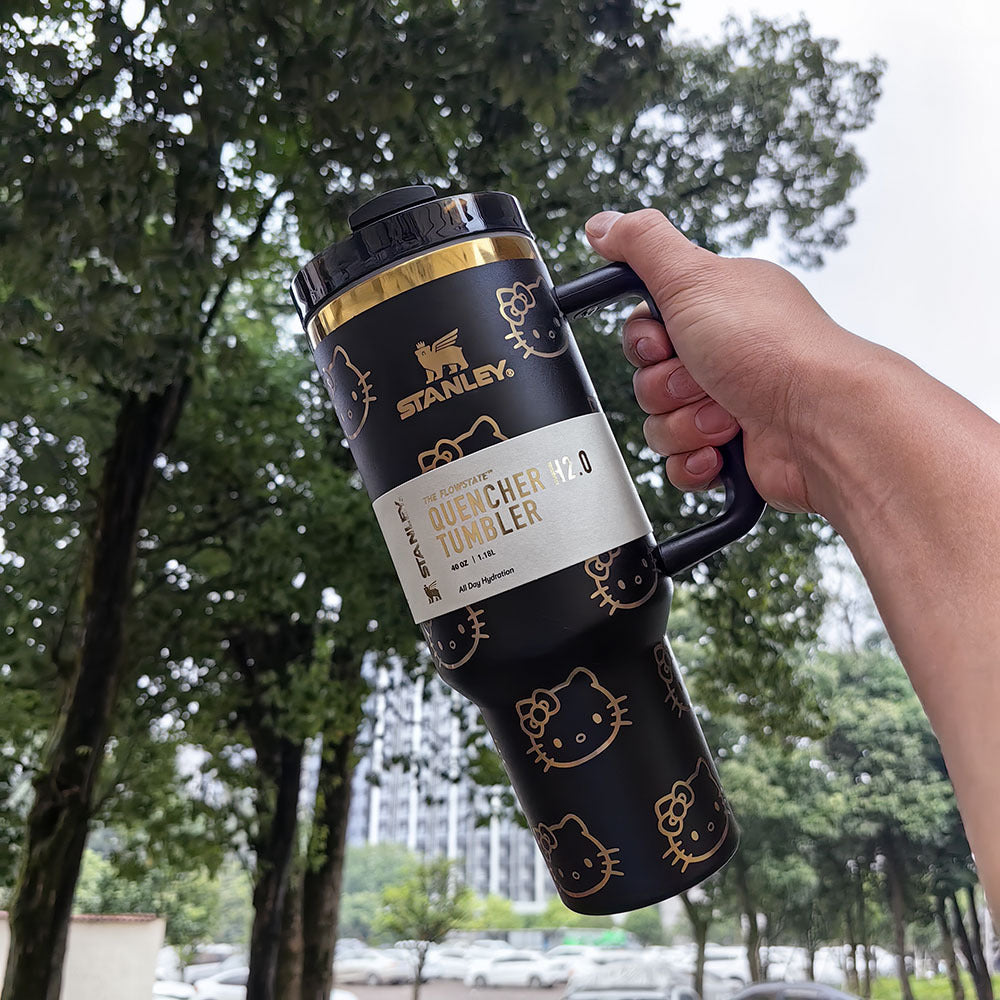 Hellokity Holographic 40 oz Insulated Tumbler