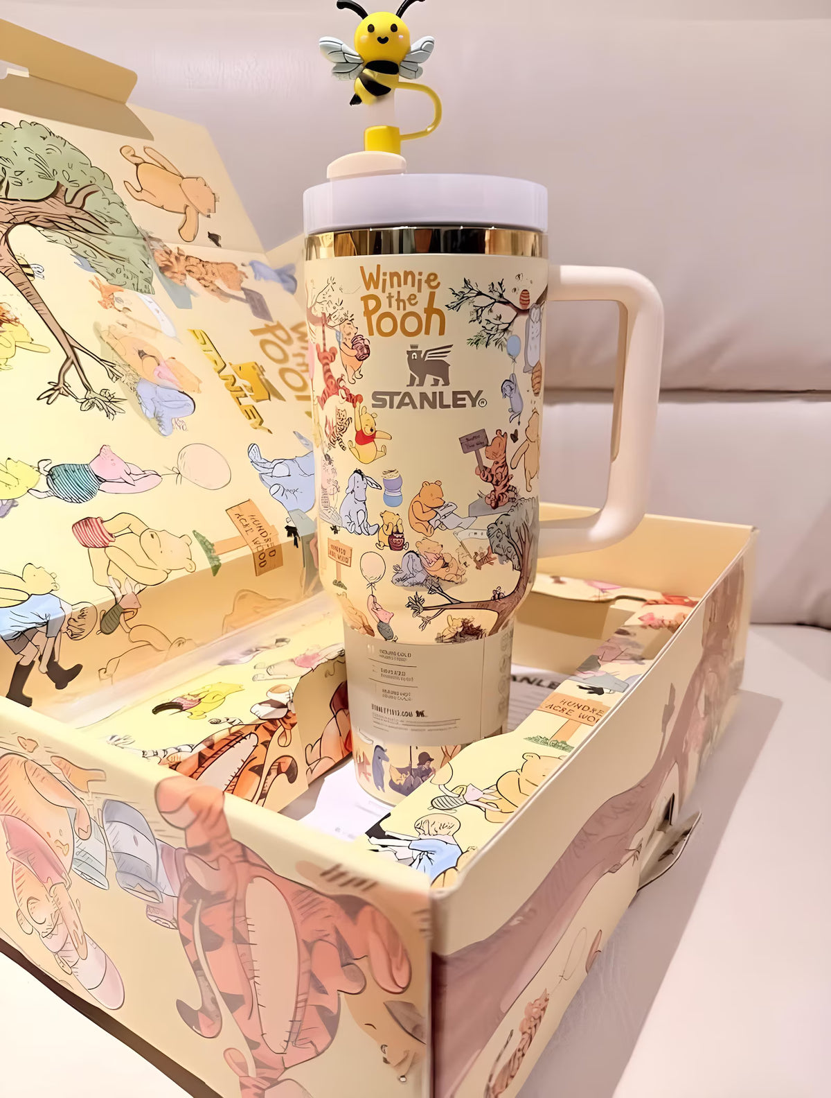 Winnie the pooh Limited Edition In-Car Insulated Cup 40 OZ with Premium Gift Box(include straw and topper) Free shipping by✈️✈️